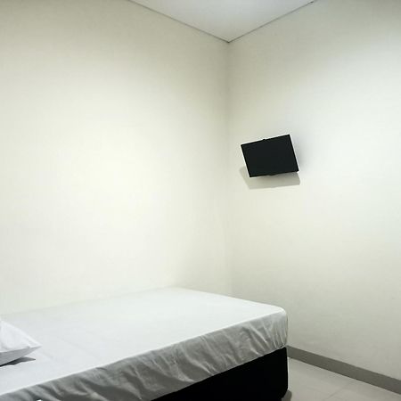 Oyo 93538 Millow Kost Near Gedung Rektorat Iain Parepare Exterior foto